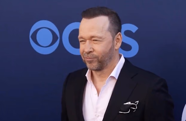 Donnie Wahlberg Credits Pilots and Jesus After Jet Skids Off Las Vegas Runway